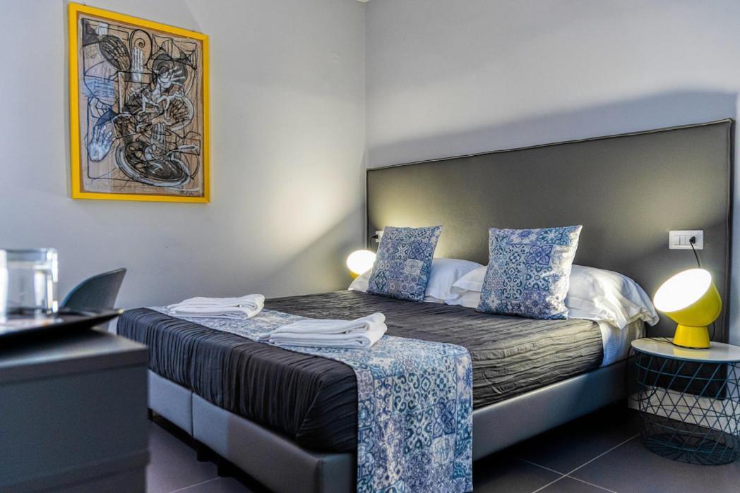 Re Vittorio De Luxe Bed and Breakfast Messina Eksteriør billede